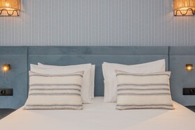 Ando Living Townhouse - Santa Justa 77