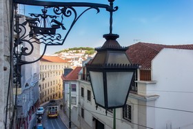 Feels Like Home Chiado Prime Suites