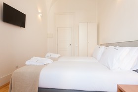 Feels Like Home Chiado Prime Suites