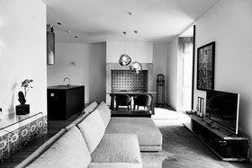 Flora Chiado Apartments