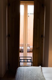 Flora Chiado Apartments