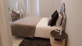 Grande Pensão Residencial Alcobia