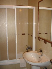 Grande Pensão Residencial Alcobia