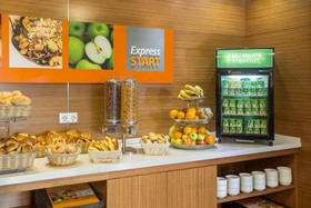 Holiday Inn Express Lisbon Airport