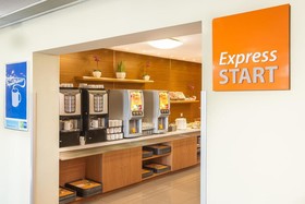 Holiday Inn Express Lisbon Airport