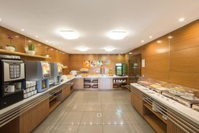 Holiday Inn Express Lisbon Airport