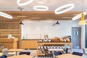 Holiday Inn Express Lisbon - Plaza Saldanha