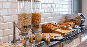 Holiday Inn Express Lisbon - Plaza Saldanha