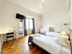 Home Out Rooms & Apartments