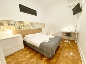 Home Out Rooms & Apartments