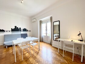 Home Out Rooms & Apartments