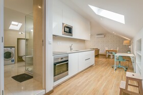 Home Out Rooms & Apartments