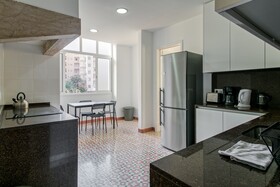 Home Out Rooms & Apartments