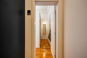 Home Out Rooms & Apartments