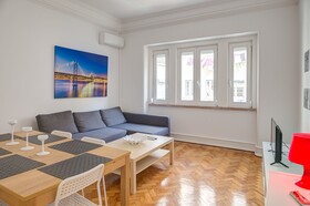 Home Out Rooms & Apartments