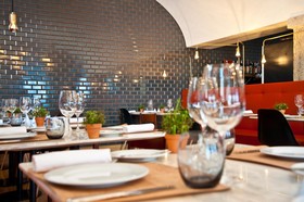 Lisboa Carmo Hotel