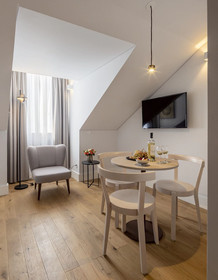 Lisbon Serviced Apartments Madalena