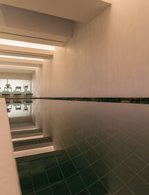 Luster Hotel