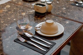 Luster Hotel