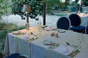VIP Executive Art’s Hotel