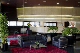 VIP Executive Éden Aparthotel