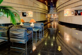 VIP Executive Éden Aparthotel