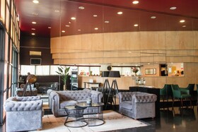 VIP Executive Éden Aparthotel
