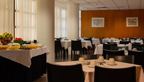 VIP Executive Éden Aparthotel