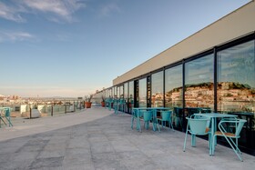 VIP Executive Éden Aparthotel