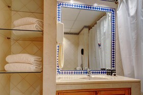 VIP Executive Éden Aparthotel