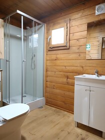 Natura Fun House & Camping
