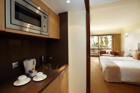Suite Hotel Eden Mar