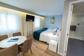 Ilha Hostel & Suites