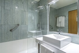 The Azoriani Boutique, Ascend Hotel Collection
