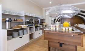 The Azoriani Boutique, Ascend Hotel Collection