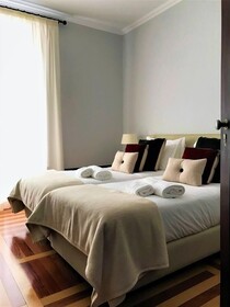 Oryza Guest House & Suites