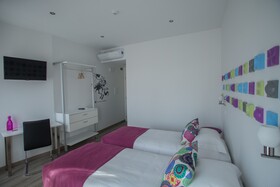 Thomar Story - Guest House