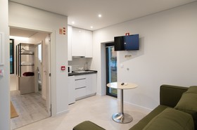 Grapple Hotel