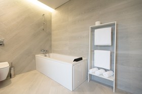 Grapple Hotel