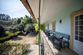 Casa de Sezim