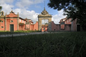 Casa de Sezim