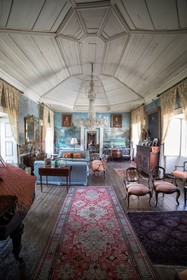 Casa de Sezim