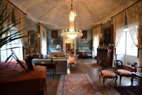 Casa de Sezim