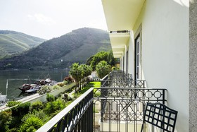 Vintage House Hotel
