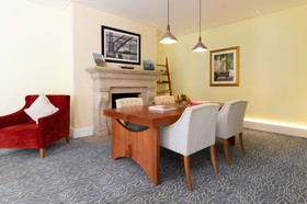 Vintage House Hotel