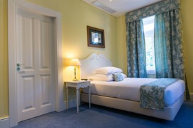 Vintage House Hotel