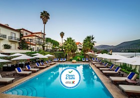 Vintage House Hotel