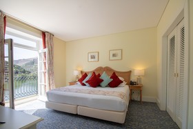 Vintage House Hotel