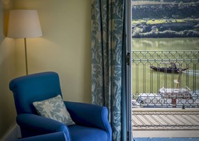 Vintage House Hotel