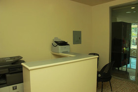 West Plaza Hotel at Lebuu Street